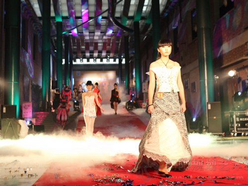 服装设计t台秀大赛