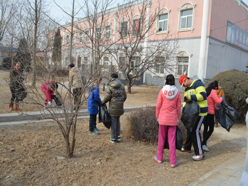 房山区金果林社区开展寒假环保公益行活动