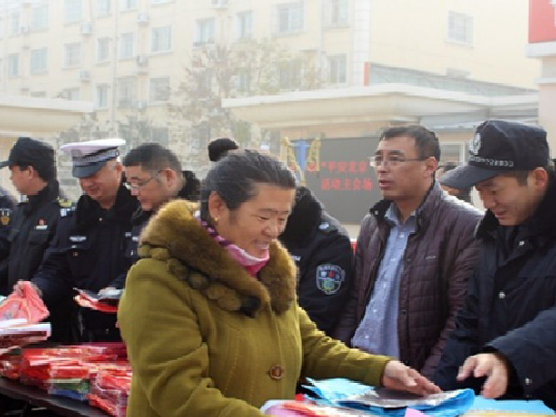 房山区长阳镇开展平安北京主题宣传活动