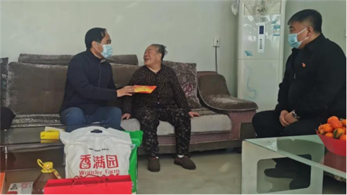 房山区领导到青龙湖镇开展节前走访慰问