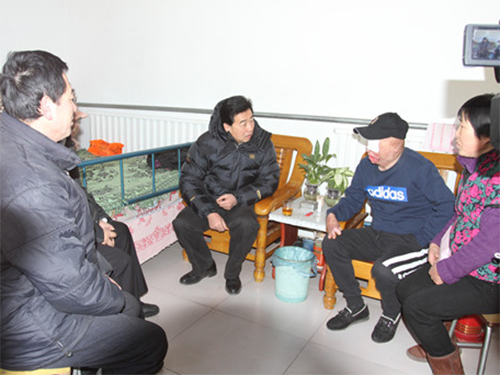大兴区人大常委会主任张晓林到榆垡镇困难残疾