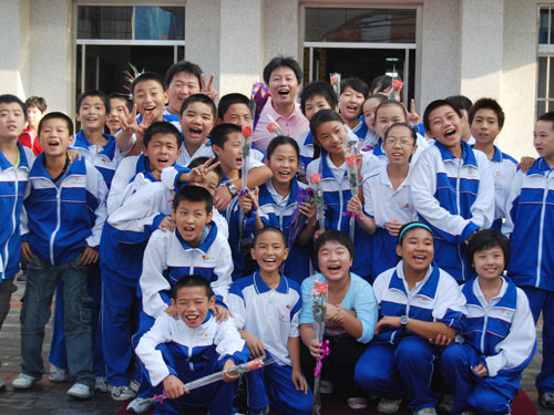 从交大附中调任来的校长戴文胜更为学校发展注