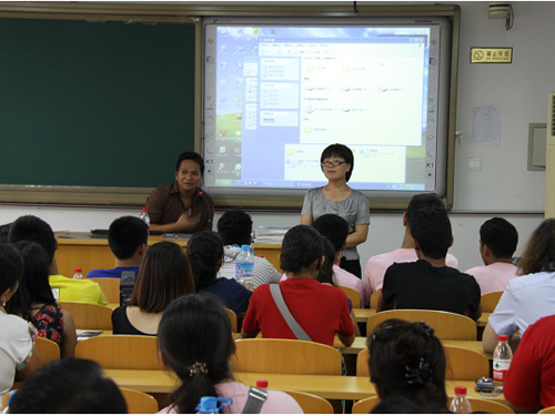 朝阳区:菲律宾学生代表团到三里屯一中访问交