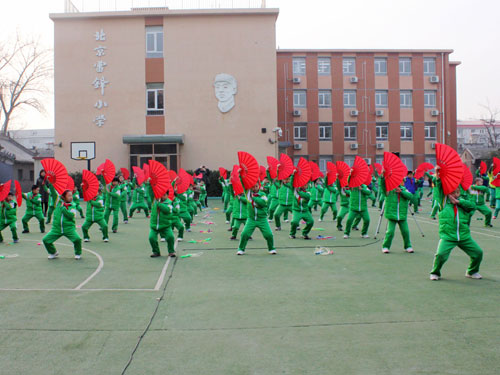 争当'社区文明小使者'2014寒假主题实践活动