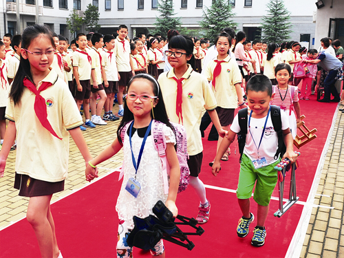 通州区学校开学创意迎新各有各招 四所新建校