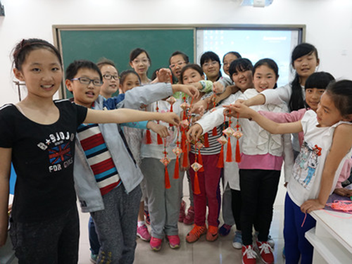 房山区星城小学举办中国结艺培训活动(图)
