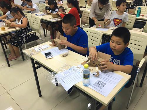 大兴区西红门镇礼域北区举办科普创新系列活动