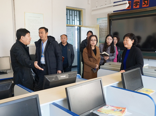 平谷区教育局到马昌营中心小学进行安全指导工