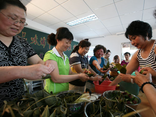 京电视台采访西城区什刹海街道端午文化活动(