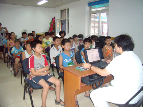 丰台区南苑街道东新华社区开展暑期课堂预防儿