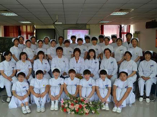 大兴区庞各庄镇医院开展护士节庆祝活动(图)