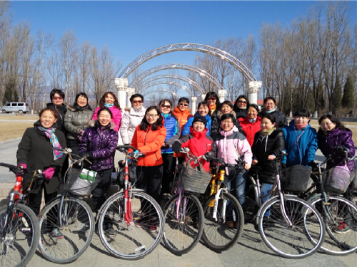 延庆区种植中心妇委会开展巾帼风采助世园 绿