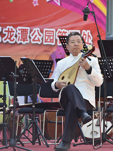 东城区举办2016百姓周末大舞台春之韵民族音