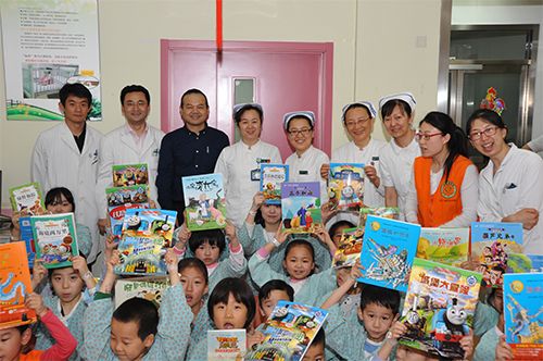 北京人民广播电台文艺广播听听糖耳朵节目走