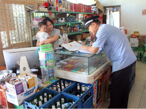 房山区食药监局开展校园周边食品安全专项监督