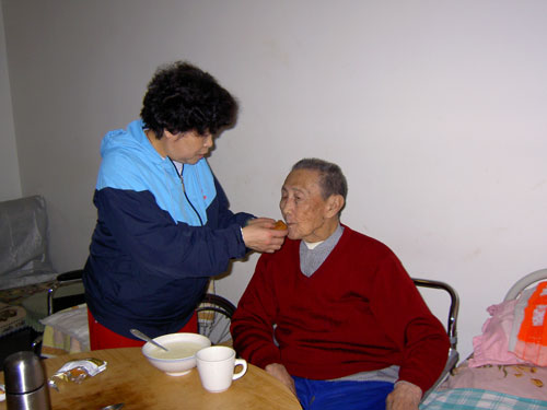 海淀区北京师范大学社区杨露芳同志事迹(图)