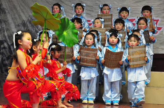 [安徽] 芜湖利民路小学开展经典诗文诵读比赛