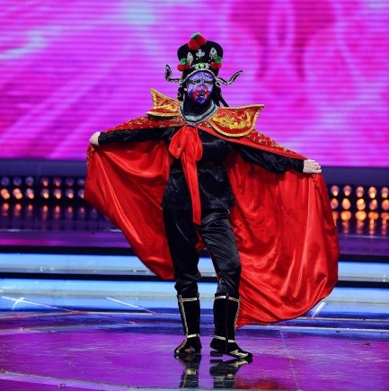 [四川]成都文化志愿者热情高 变脸登陆全国社