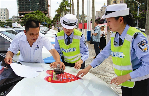 [江西]的士私家车爱心送考 特殊考生还可电话预