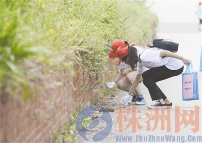孤独贫困人口_贫困人口(2)