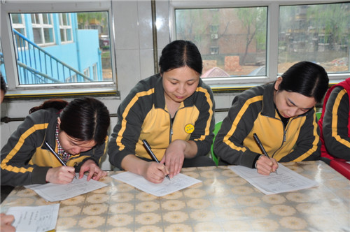 [山西]侯马市平阳幼儿园开展幼儿礼仪常规教