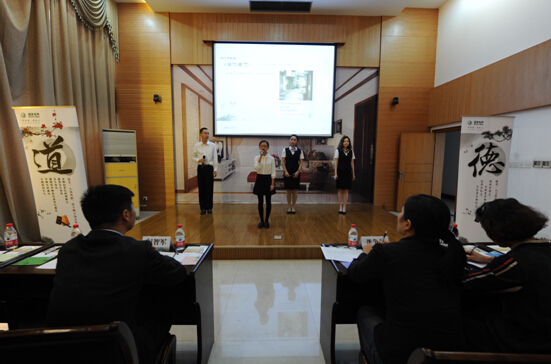 [浙江]义乌道德讲堂书写三行家书 感受家风与