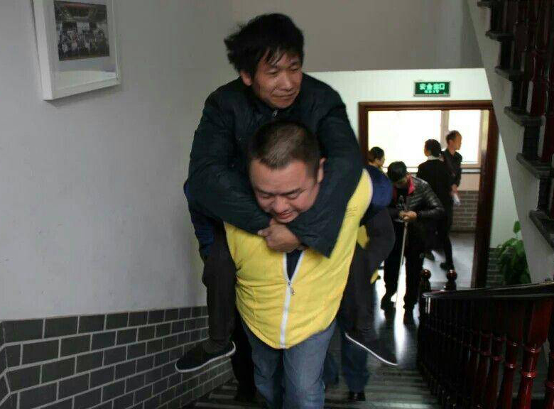 [山西]晋城:公益路上感恩有你 义工的标签是最大