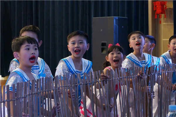 [湖南]长沙发放千本亲子护照 让未成年人享受更