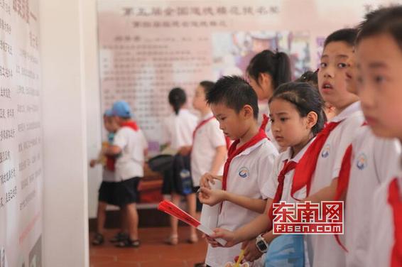 [福建]莆田市道德模范展览馆:德耀中华 情暖兴化