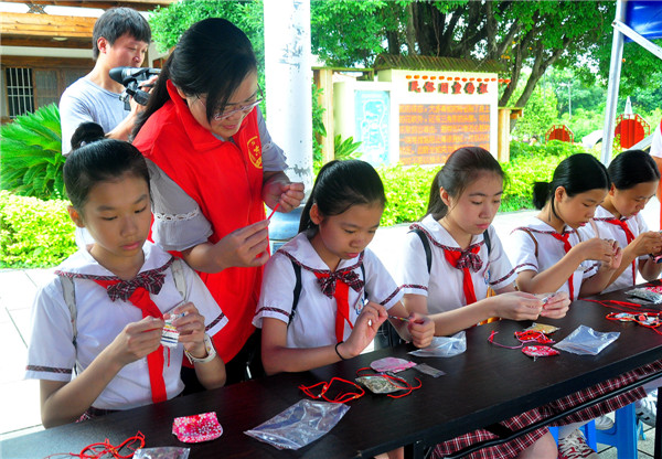 [福建]缤纷一夏 福州未成年人思想道德教育暑