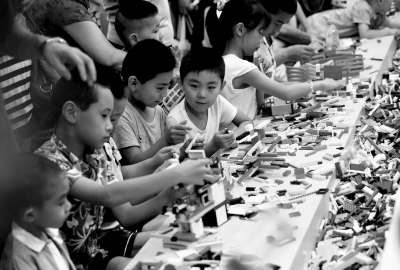 玩博会上演亲子互动嘉年华