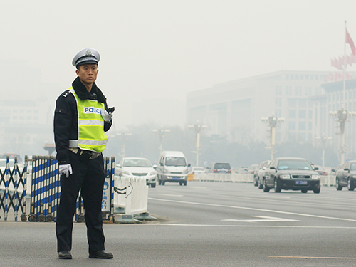 [敬业奉献]曹毅:80后的刚毅交警