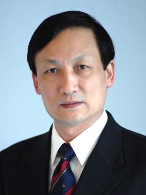 敬业奉献刘忠军开拓脊柱外科3d打印主刀世界首例造福病患